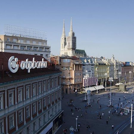 Studio Apartment With A View Of Ban Jelacic Square Záhřeb Exteriér fotografie