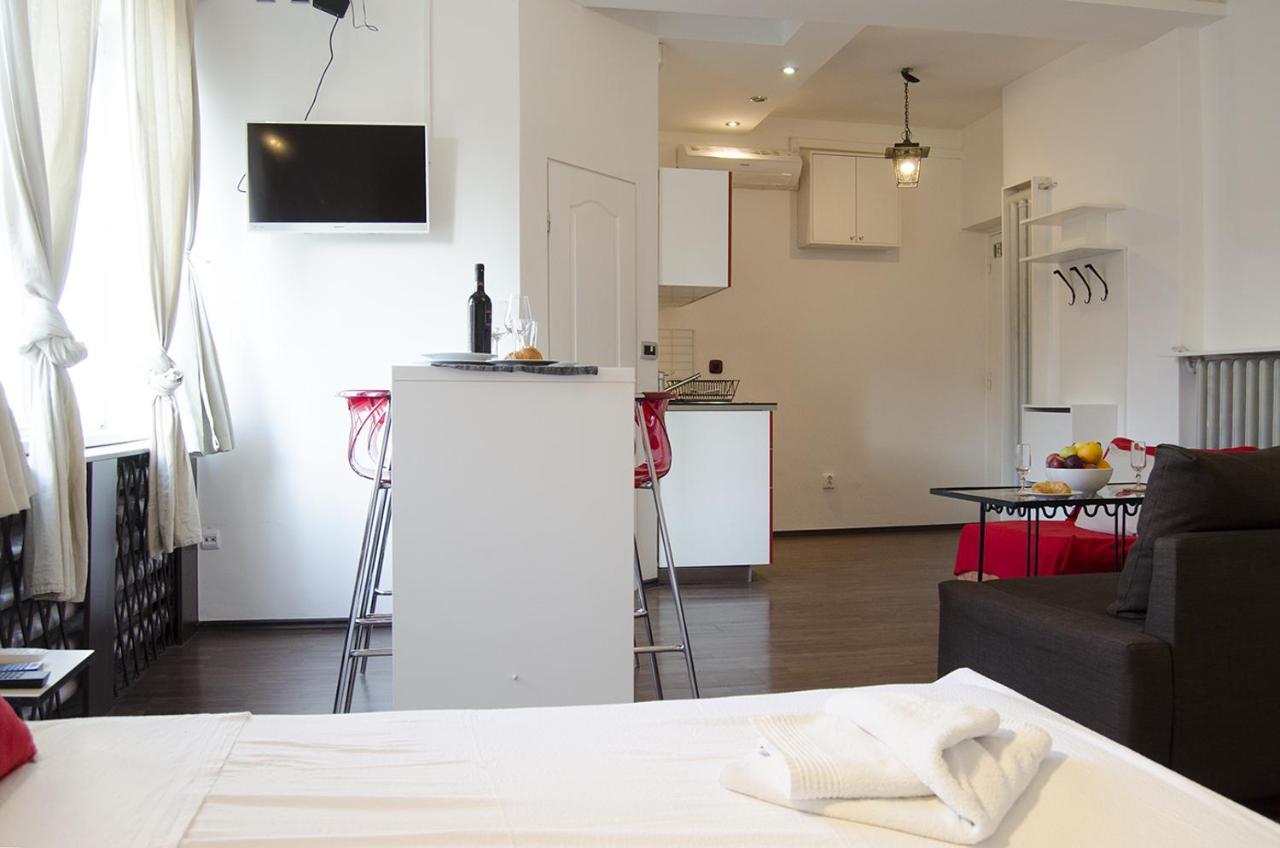 Studio Apartment With A View Of Ban Jelacic Square Záhřeb Exteriér fotografie