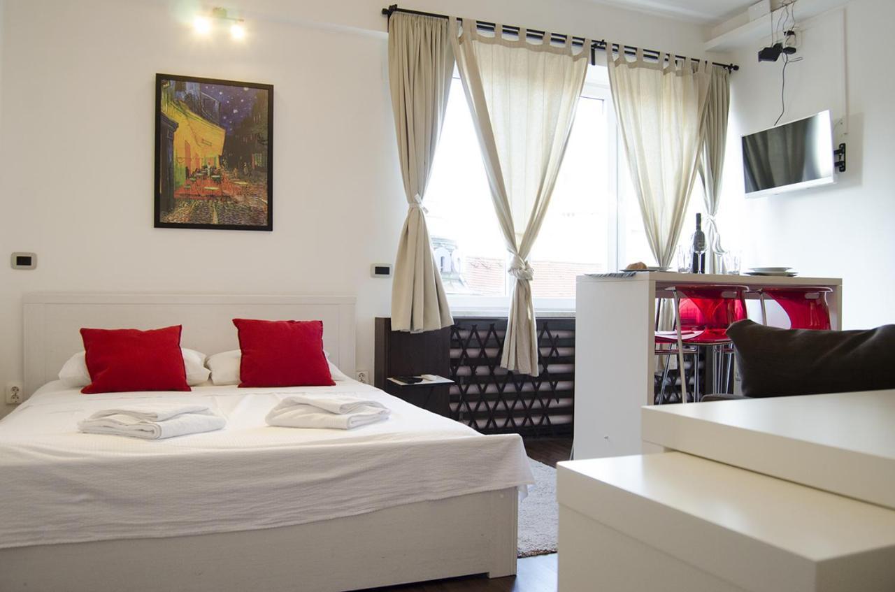 Studio Apartment With A View Of Ban Jelacic Square Záhřeb Exteriér fotografie